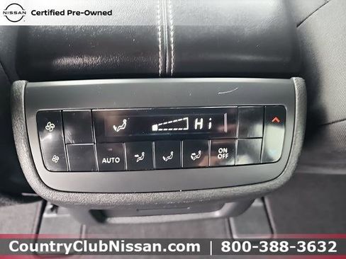 Certified 2022 Nissan Pathfinder SV image 26
