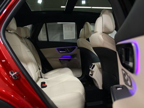 Certified 2026 Mercedes-Benz GLC 300 4MATIC image 26