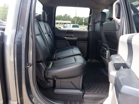 Used 2020 Ford F350 XLT w/ XLT Premium Package AWD/4WD image 12