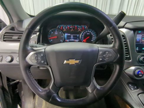 Used 2015 Chevrolet Tahoe LTZ AWD/4WD image 36