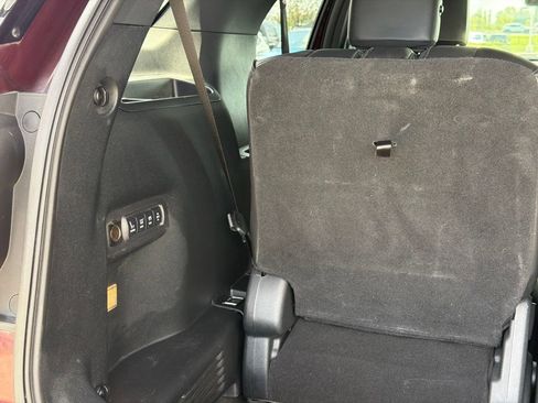 Used 2018 Ford Explorer Platinum AWD/4WD image 24