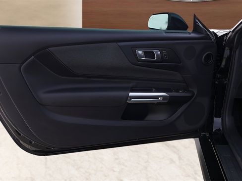 Used 2025 Ford Mustang GT image 21