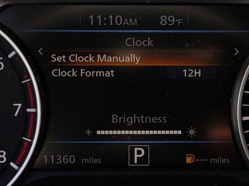 Used 2025 Nissan Sentra SV FWD image 13