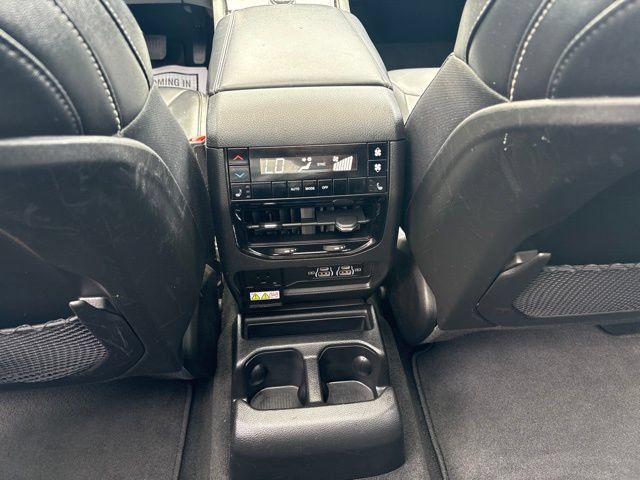 Used 2023 Jeep Grand Cherokee L Limited AWD/4WD image 27