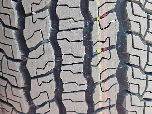 New 2026 GMC Acadia AT4 w/ Super Cruise Package image 10