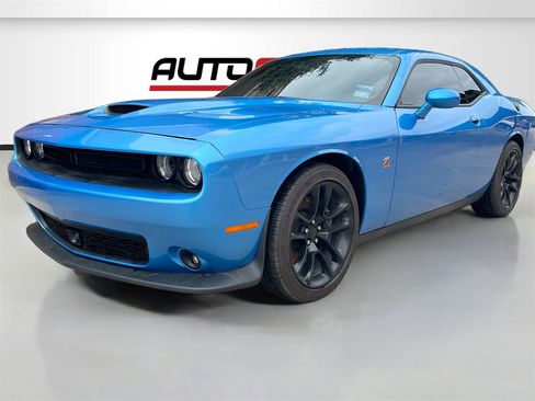 Used 2023 Dodge Challenger R/T Scat Pack w/ Plus Package image 3