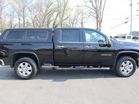 Used 2021 Chevrolet Silverado 2500 LTZ w/ LTZ Premium Package image 4