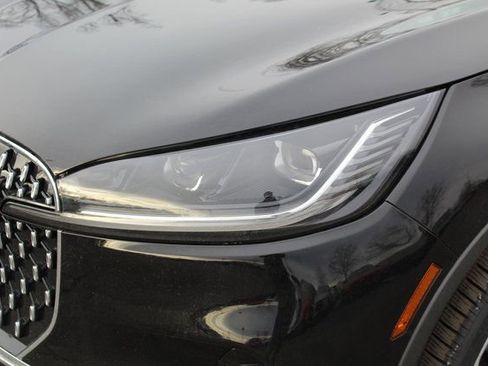 New 2026 Lincoln Aviator Reserve AWD/4WD image 9