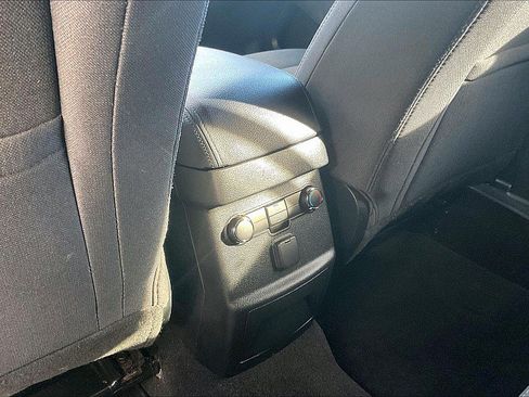 Used 2014 Buick Enclave Leather AWD/4WD image 10