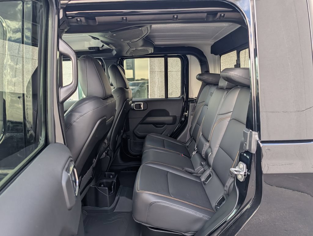 New 2026 Jeep Gladiator Sport AWD/4WD image 6