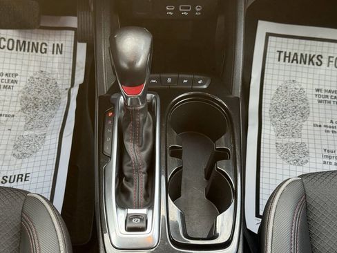 Used 2021 Chevrolet TrailBlazer RS w/ Convenience Package image 34