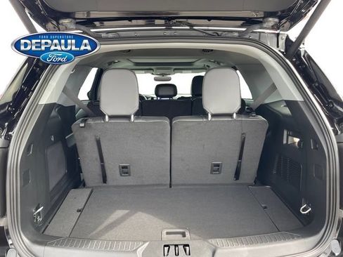 Used 2023 Ford Explorer XLT w/ Equipment Group 202A AWD/4WD image 6