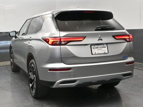 Used 2024 Mitsubishi Outlander SE FWD image 7