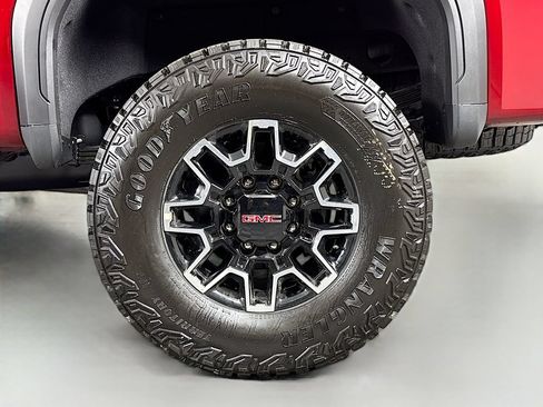 New 2026 GMC Sierra 2500 AT4X AWD/4WD image 32