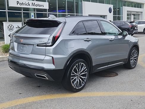 Used 2024 Cadillac XT4 Sport AWD/4WD image 2
