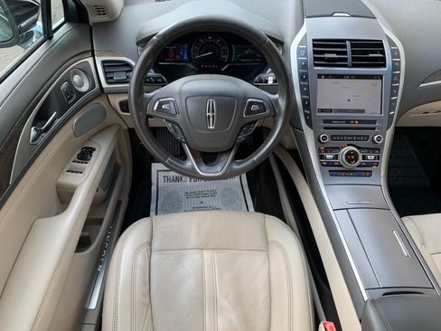 Used 2018 Lincoln MKZ Reserve w/ Luxury Package FWD image 35