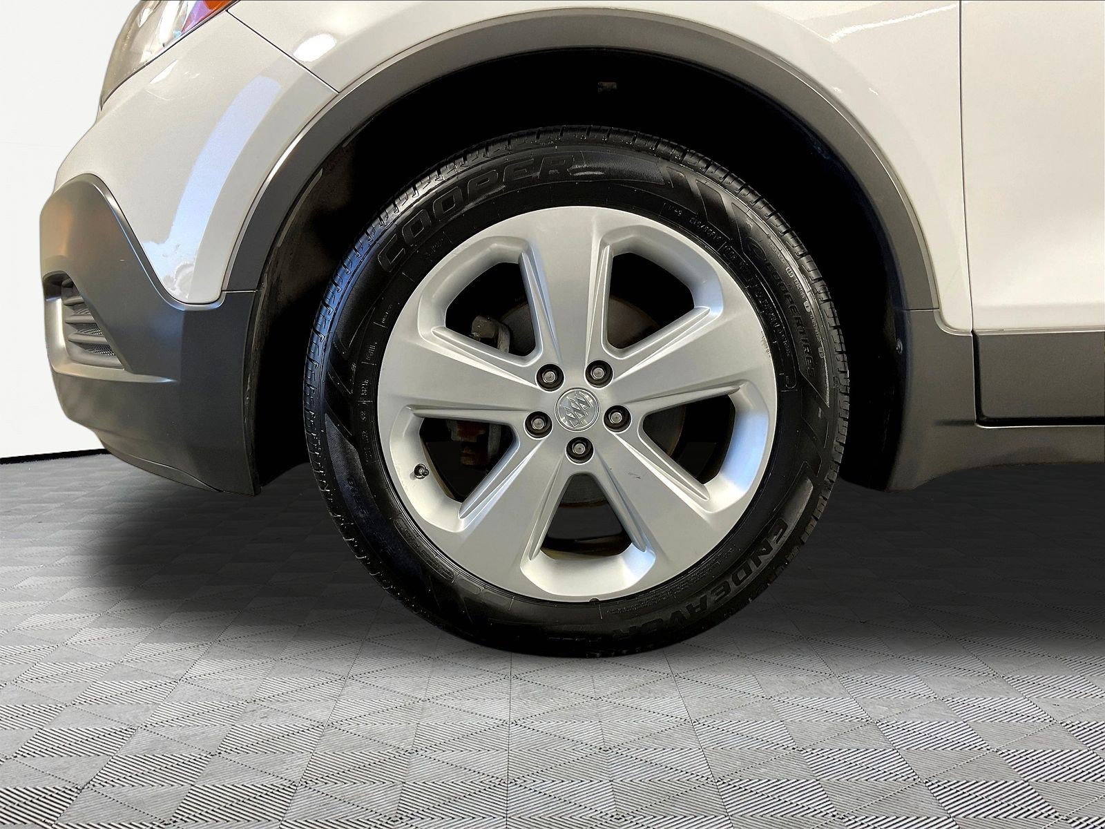 Used 2016 Buick Encore FWD image 32
