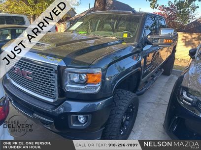 Used 2017 GMC Sierra 2500 Denali w/ Duramax Plus Package
