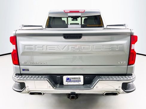 Used 2024 Chevrolet Silverado 1500 LTZ w/ LTZ Convenience Package II AWD/4WD image 6