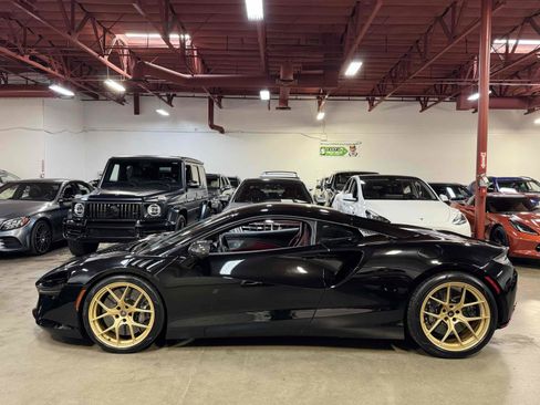 Used 2023 McLaren Artura image 20