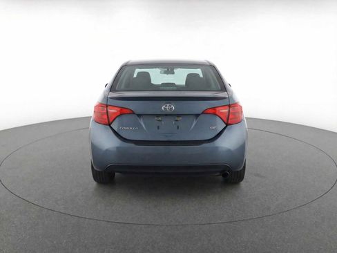 Used 2018 Toyota Corolla SE image 7