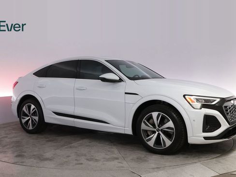 Used 2024 Audi Q8 e-tron Premium Plus w/ Premium Plus Package AWD/4WD image 14