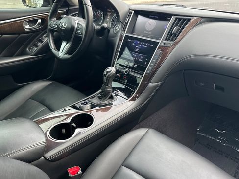 Used 2018 INFINITI Q50 Luxe w/ Cargo Package (L95) image 12