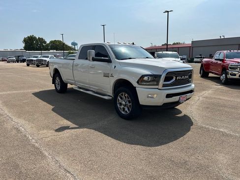 Used 2018 RAM 3500 Laramie Longhorn AWD/4WD image 8