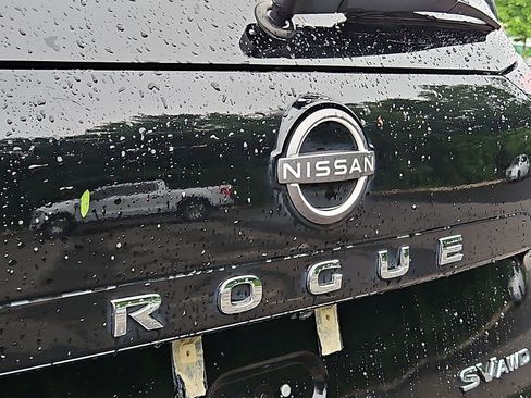 Certified 2023 Nissan Rogue SV AWD/4WD image 29