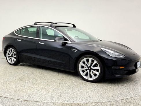 Used 2020 Tesla Model 3 Long Range image 3