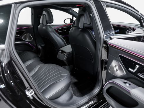 Used 2024 Mercedes-Benz EQS 450+ EQS 450 image 31