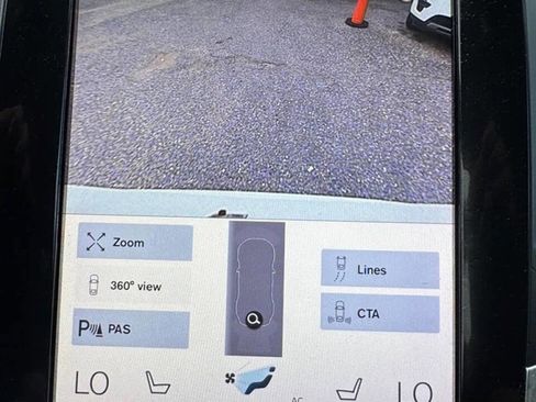 Used 2019 Volvo XC90 T6 Momentum w/ Advanced Package image 24