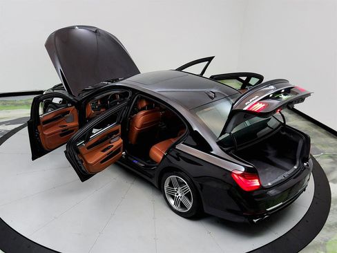 Used 2013 BMW ALPINA B7 xDrive B7 image 41