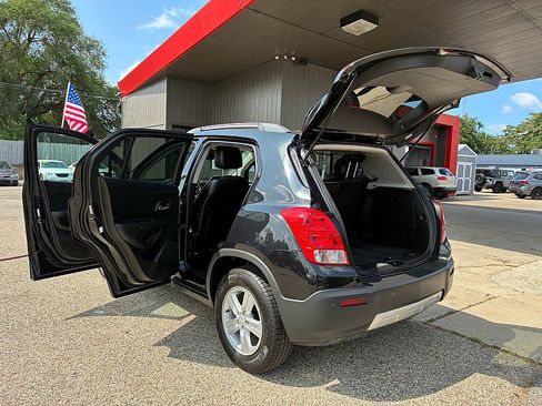 Used 2015 Chevrolet Trax LT w/ LT Plus Package FWD image 23