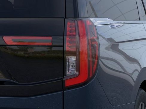 New 2026 Ford Expedition Max Platinum AWD/4WD image 21