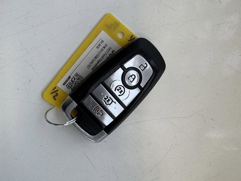 Certified 2021 Ford Expedition XLT image 44