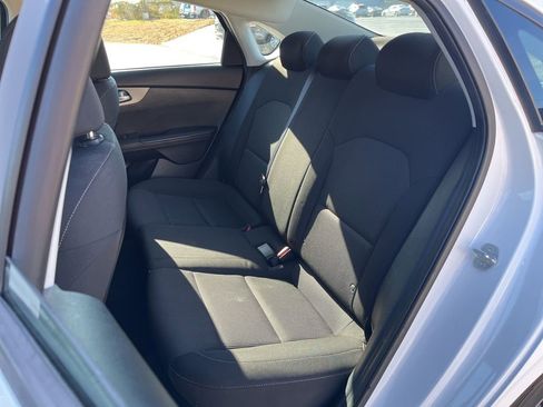 Used 2019 Kia Forte LXS image 21