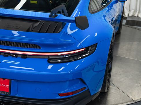 Used 2022 Porsche 911 GT3 image 33