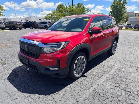 Used 2025 Honda Passport EX-L image 7