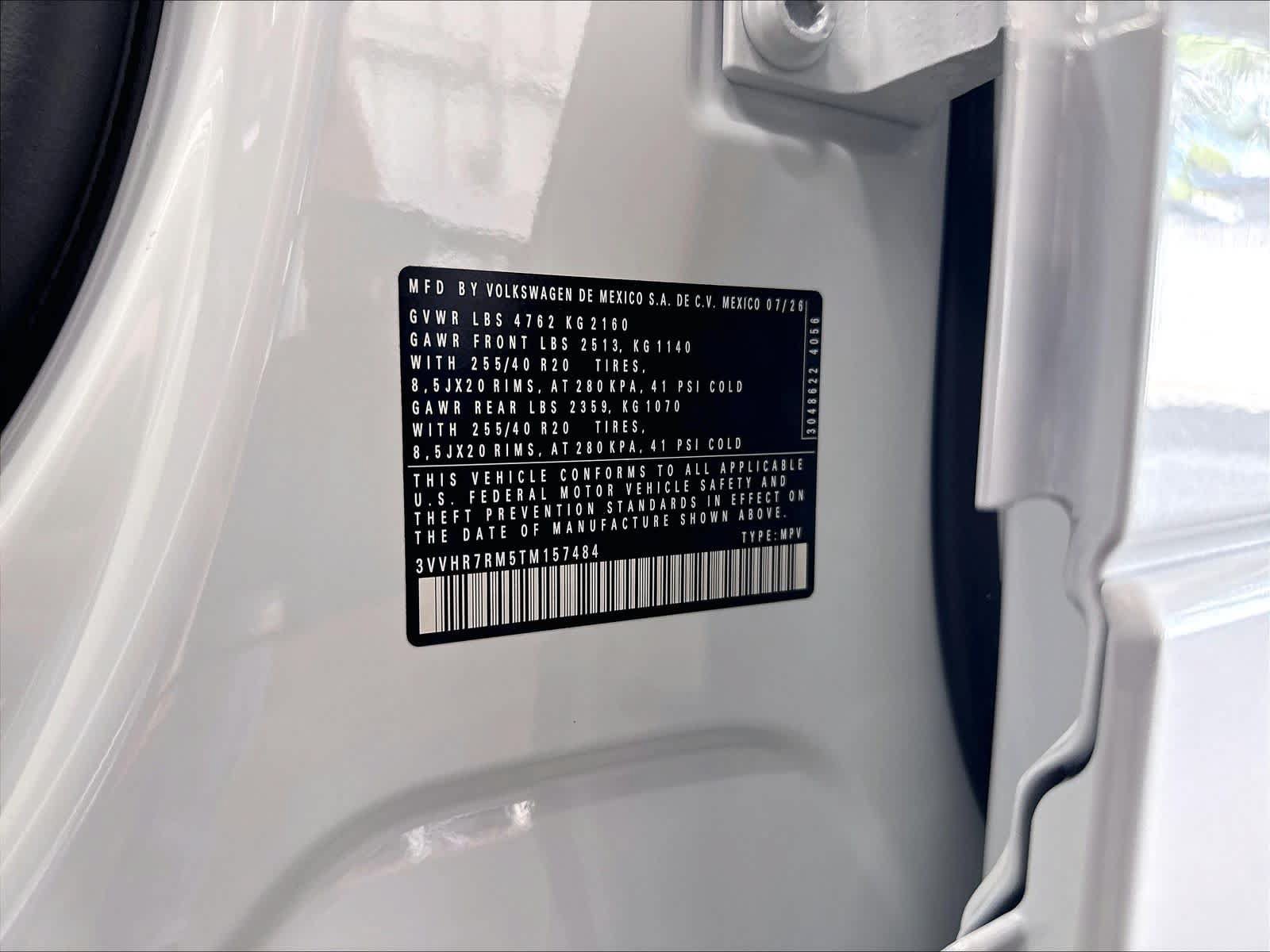 New 2026 Volkswagen Tiguan SE R-Line FWD image 8