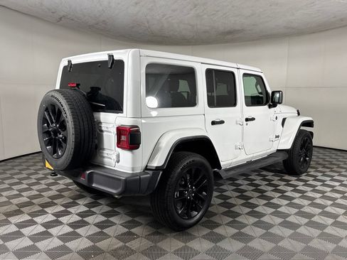 Certified 2025 Jeep Wrangler Unlimited Sahara AWD/4WD image 6