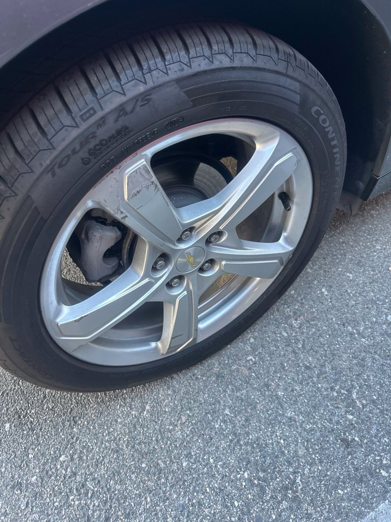 Used 2017 Chevrolet Volt LT FWD image 10