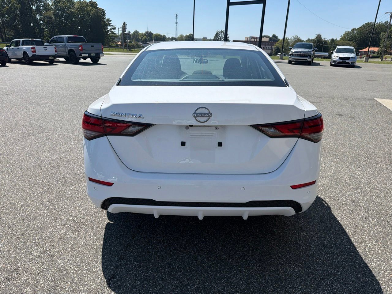 Used 2024 Nissan Sentra S FWD image 8