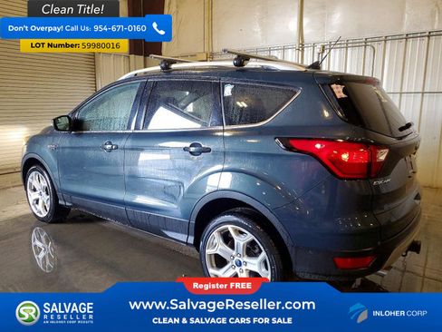 Used 2019 Ford Escape Titanium w/ U9j03 - Titanium Tow Package AWD/4WD image 3