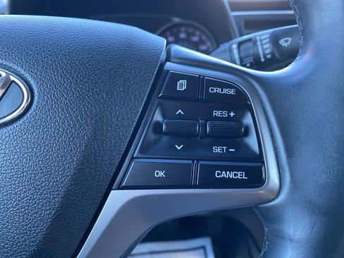 Used 2017 Hyundai Elantra Value Edition w/ Cargo Package image 21