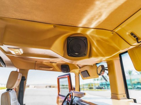 Used 2002 HUMMER H1 4-Door Wagon image 34