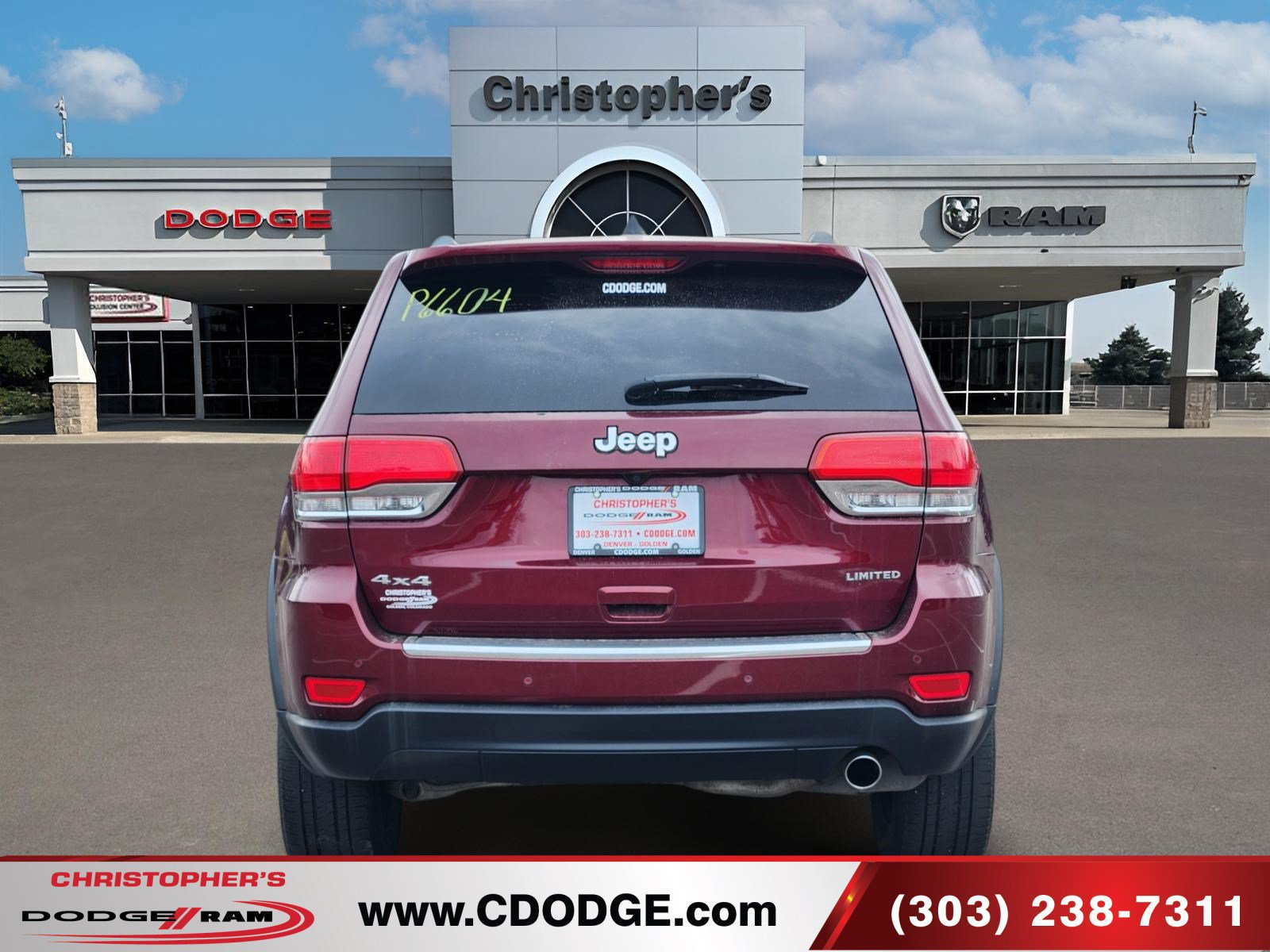 Used 2018 Jeep Grand Cherokee Limited AWD/4WD image 4