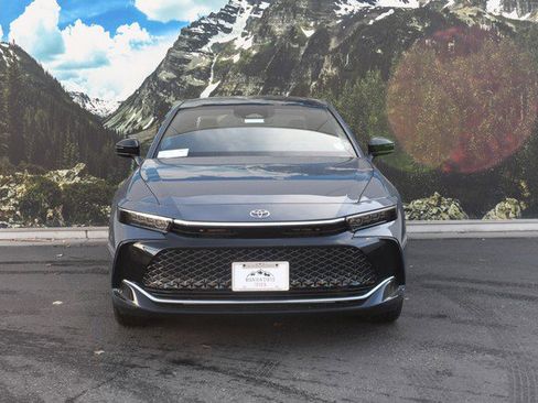 New 2026 Toyota Crown Nightshade image 2