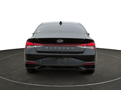 Used 2022 Hyundai Elantra SEL w/ Convenience Package image 5