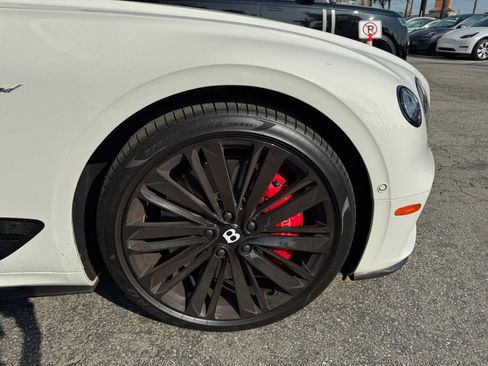 Used 2022 Bentley Continental GT Speed image 8